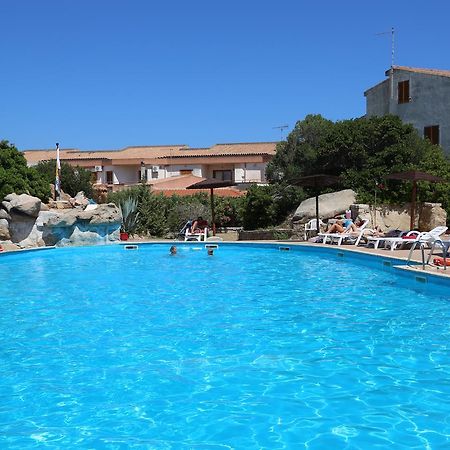 Club Esse Residence Capo D'Orso ปาเลา ภายนอก รูปภาพ