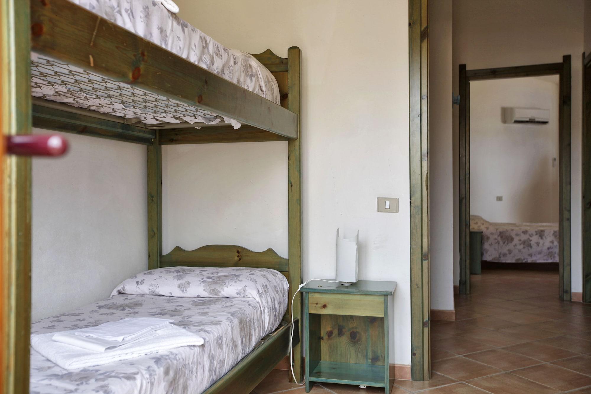 Club Esse Residence Capo D'Orso ปาเลา ภายนอก รูปภาพ