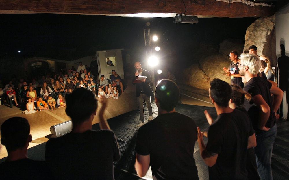 Club Esse Residence Capo D'Orso ปาเลา ภายนอก รูปภาพ