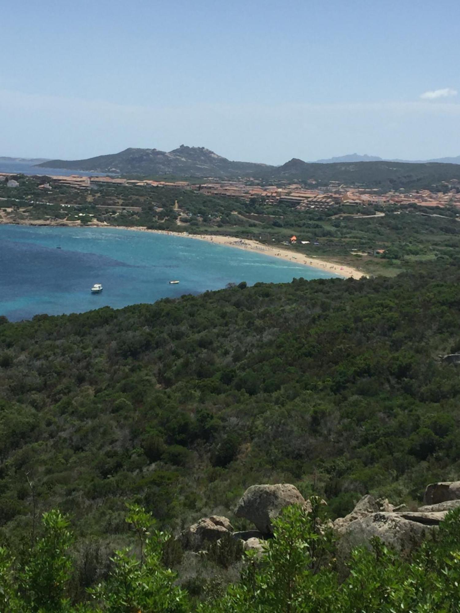 Club Esse Residence Capo D'Orso ปาเลา ภายนอก รูปภาพ