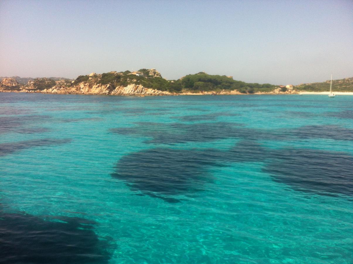 Club Esse Residence Capo D'Orso ปาเลา ภายนอก รูปภาพ