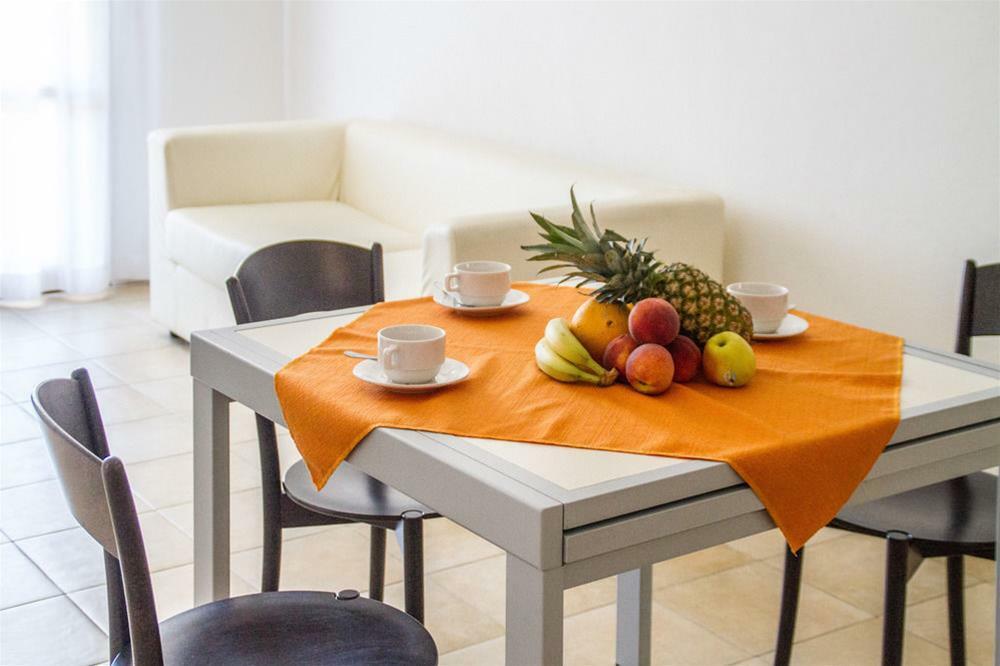 Club Esse Residence Capo D'Orso ปาเลา ภายนอก รูปภาพ